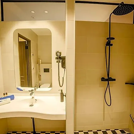 Hotel Coop 3*